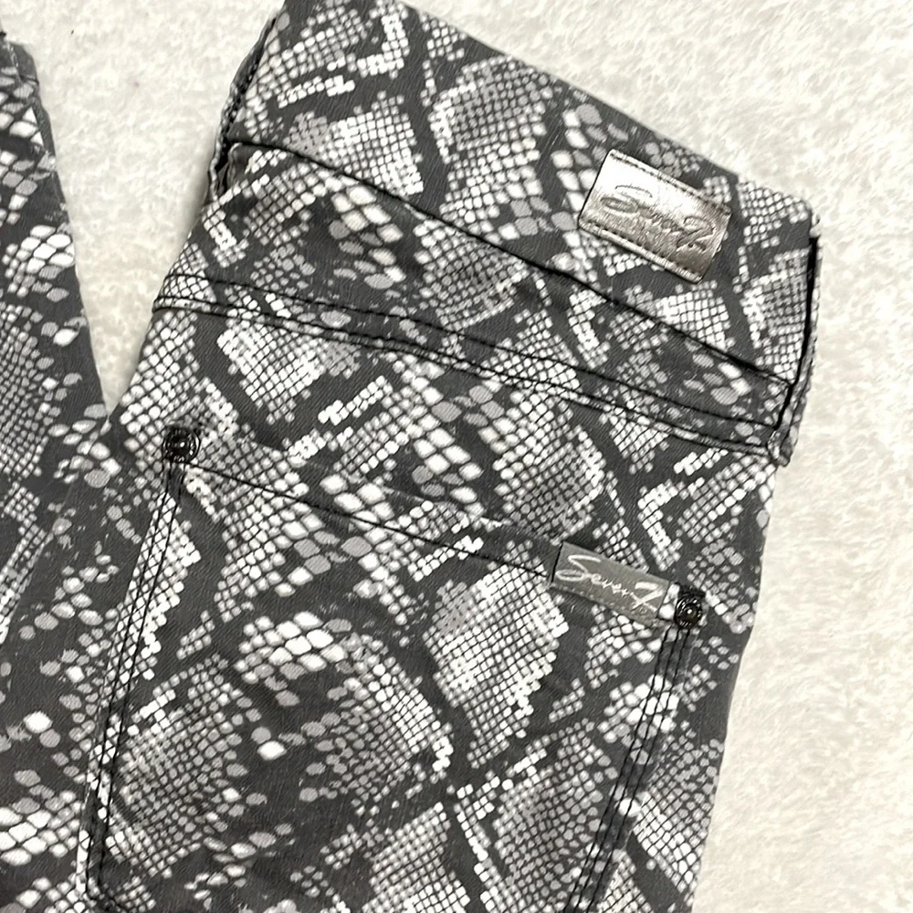 Seven 7 Tummyless High Rise Skinny Snake Skin Print Pants - Picture 3 of 12